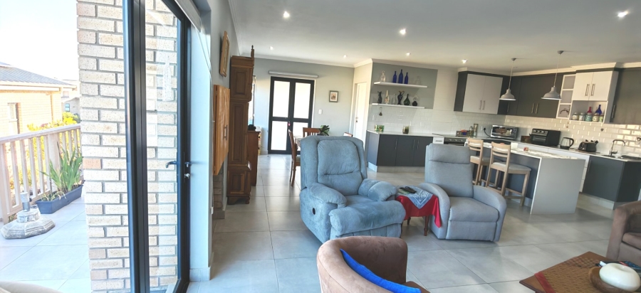 3 Bedroom Property for Sale in Dana Bay Western Cape